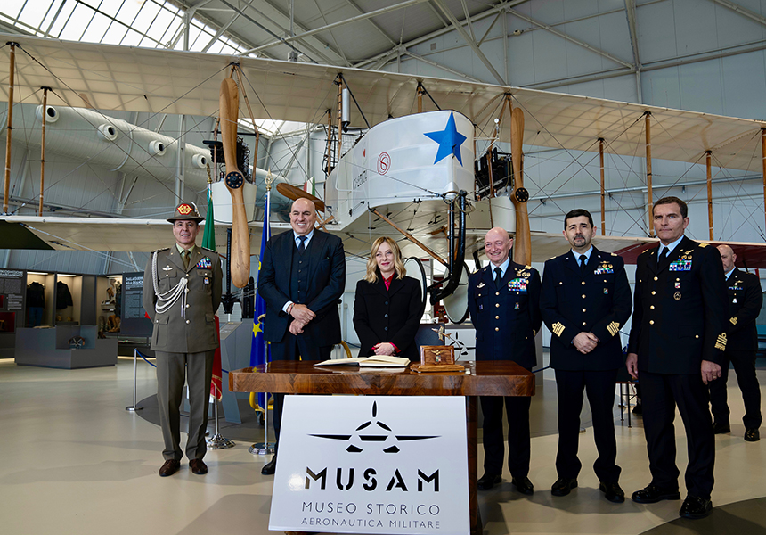 Visita del Presidente Meloni al Museo dell Aeronautica Militare di