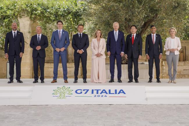 La foto di famiglia dei leader G7