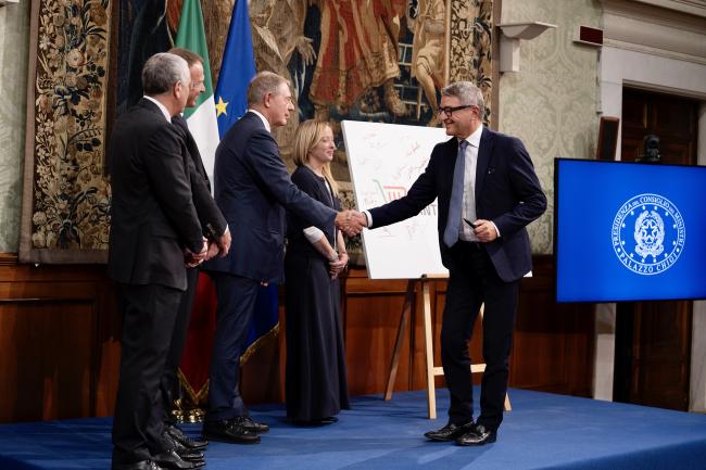 Firma del Patto Anti-Inflazione