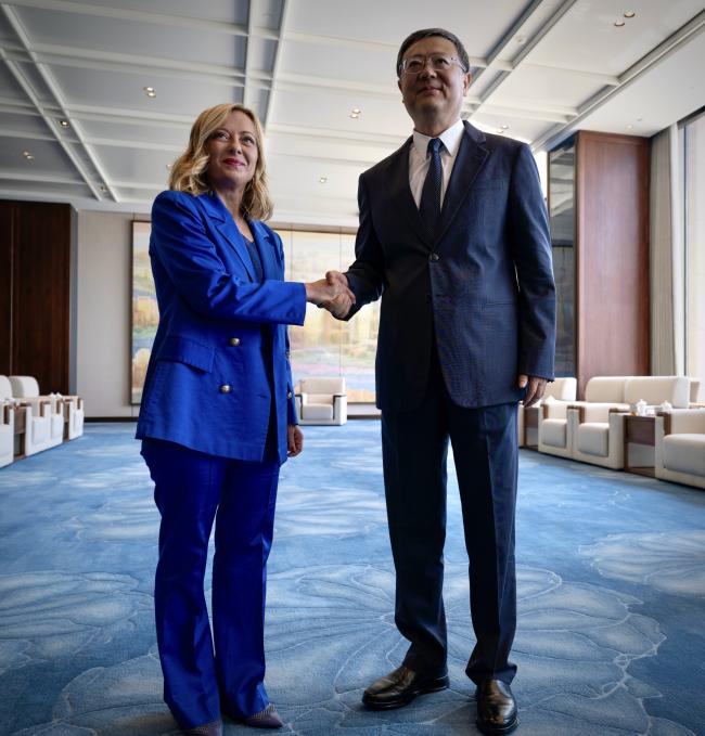 Meeting with Shanghai CPC Secretary