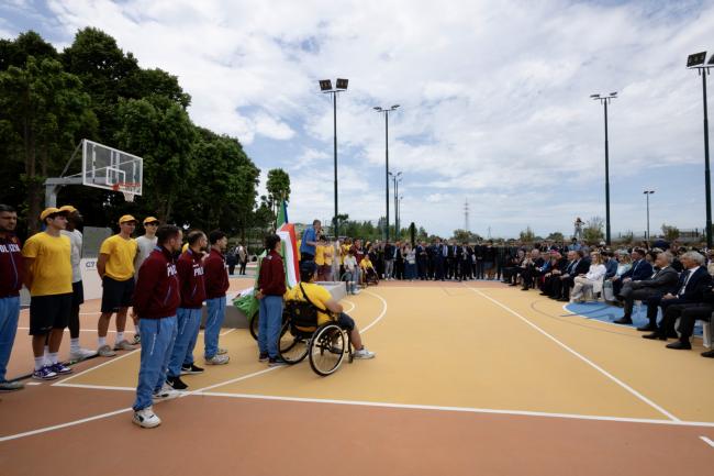 Cerimonia di inaugurazione del centro sportivo a Caivano
