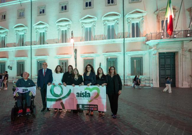 Giornata Nazionale Sla, Palazzo Chigi si illumina di verde