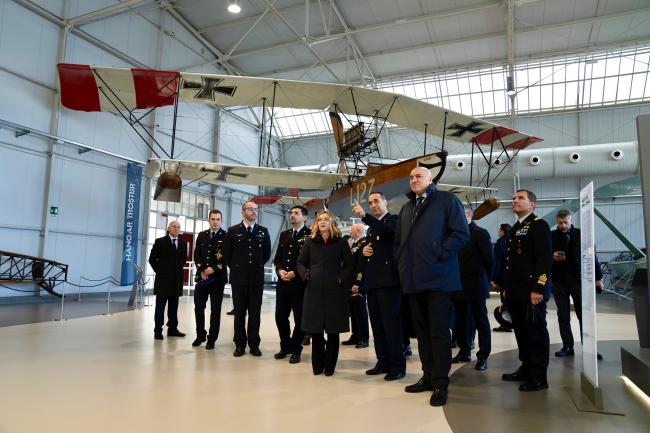 Visita del Presidente Meloni al Museo dell’Aeronautica Militare di Vigna di Valle