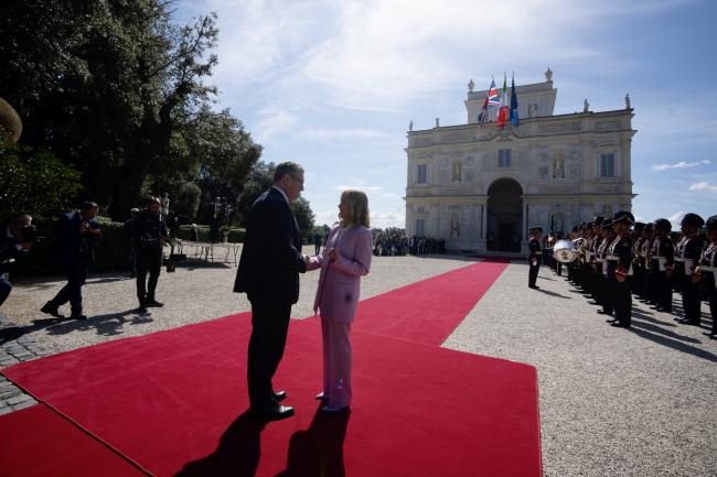 Incontro del Presidente Meloni con il Primo Ministro del Regno Unito Starmer