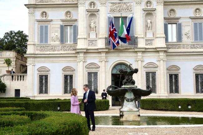 Incontro del Presidente Meloni con il Primo Ministro del Regno Unito Starmer